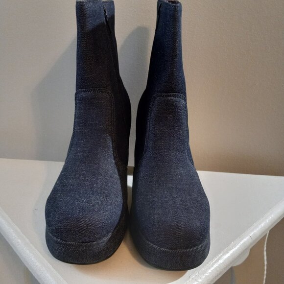 Cartoon Heel Denim Boots - Picture 6 of 9